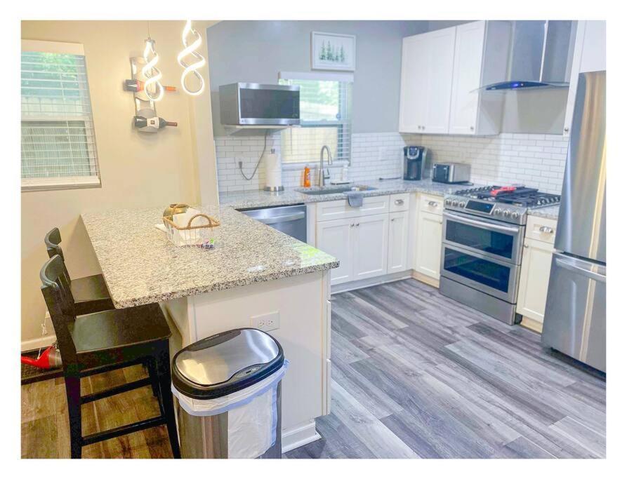 Lovely 3Br 3Ba Home Minutes From Airport/Downtown แอตแลนตา ภายนอก รูปภาพ